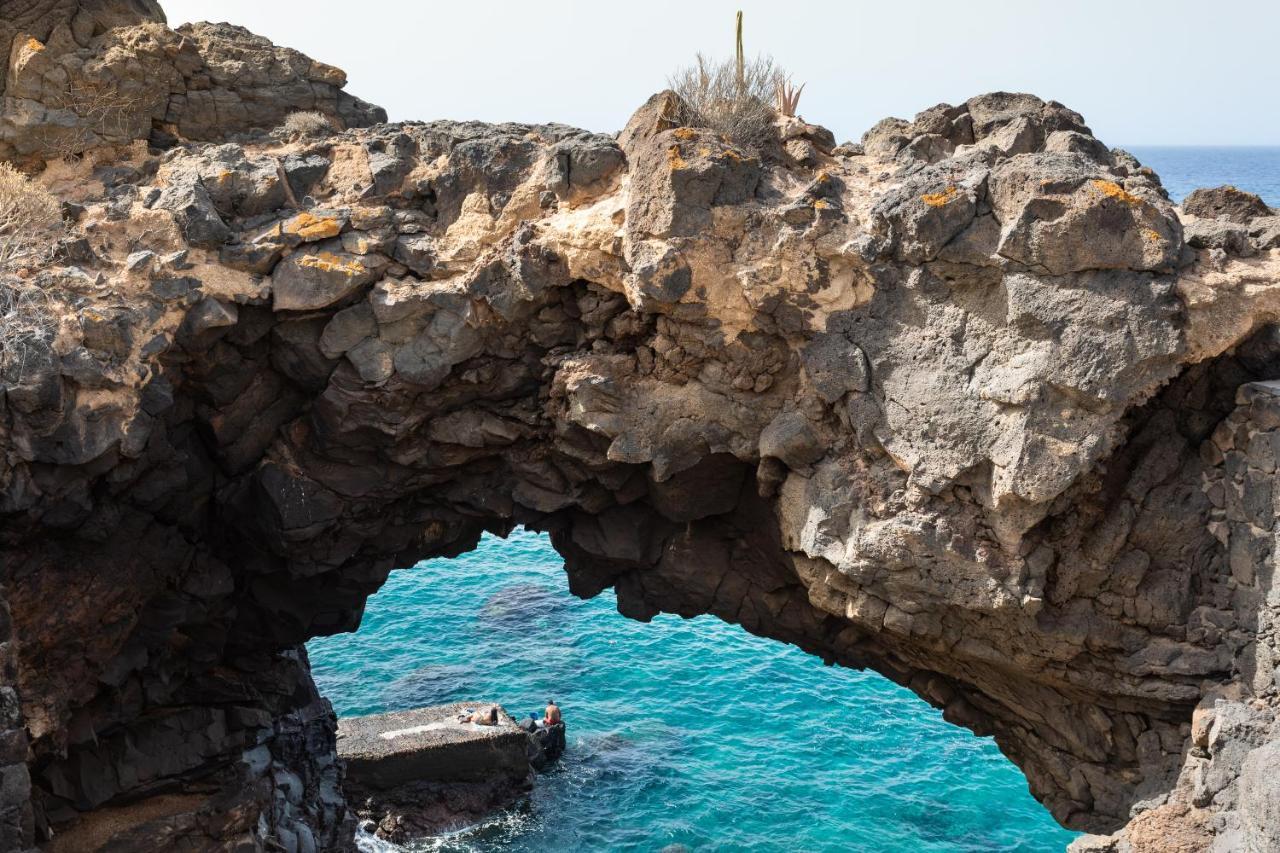 Amazing Seasights - Tenerife Costa Del Silencio Exterior photo